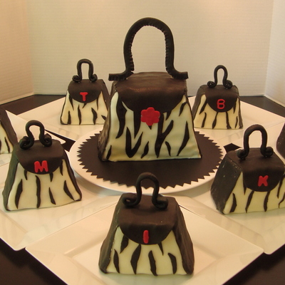 Isabelle's 7Th Birthday Cakes