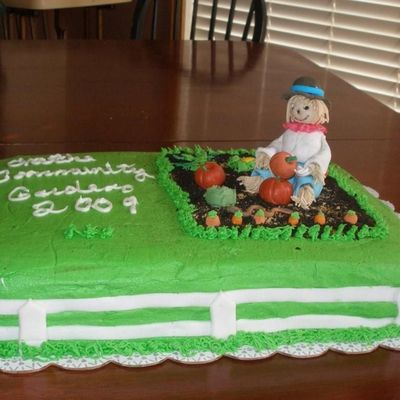 Garden Cake With Scarecrow