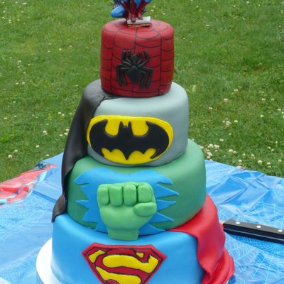 Super Hero Birthday Cake