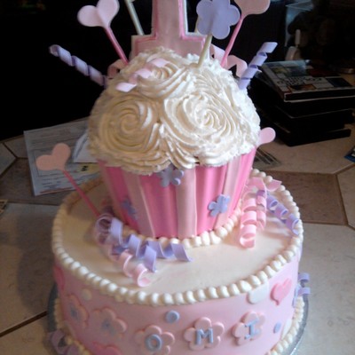 Giant Cupcake