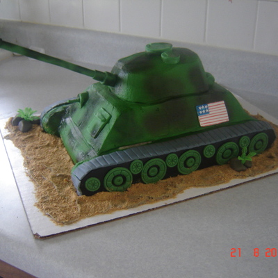 Tank Cake