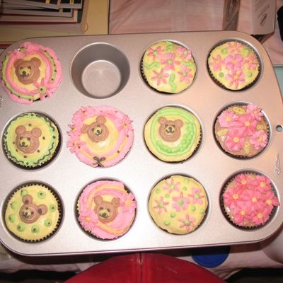 Cupcakes - Bears & Flowers