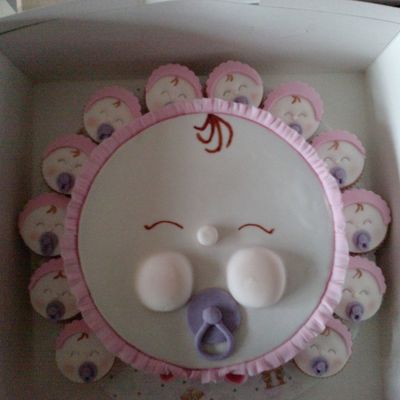 Baby Face With Cup Cakes