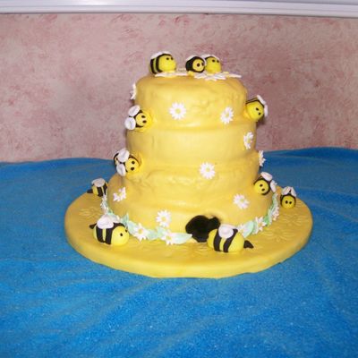 Beehive_And_George_001.jpg