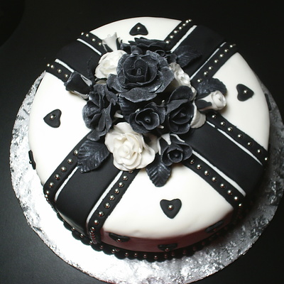 My Sister's Anniversary Cake