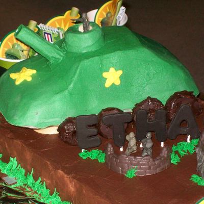 Tank Cake
