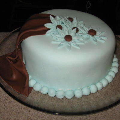 Fondant Covered Cake With Drape