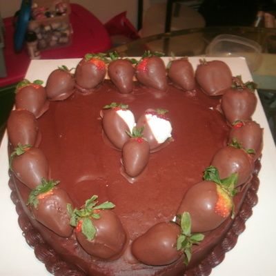 Yellow Cake With Chocolate Buttercream Icing