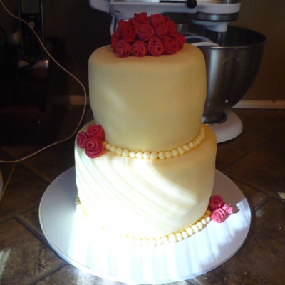 Off White And Red Roses