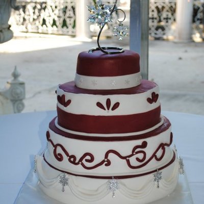 Red And White Wedding Cake
