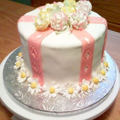 Wilton Fondant And Gumpaste Final Cake