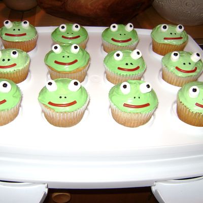 Frog Cupcakes
