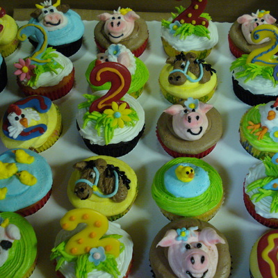 Barnyard Theme Cupcakes