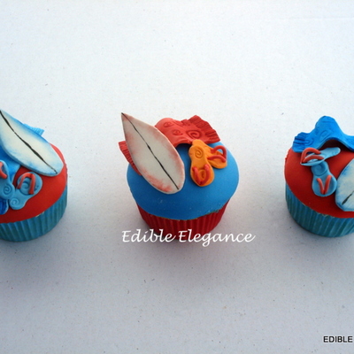 Surfboard Cupcakes