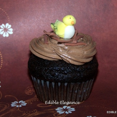 Yellow Weaver Cupcakes