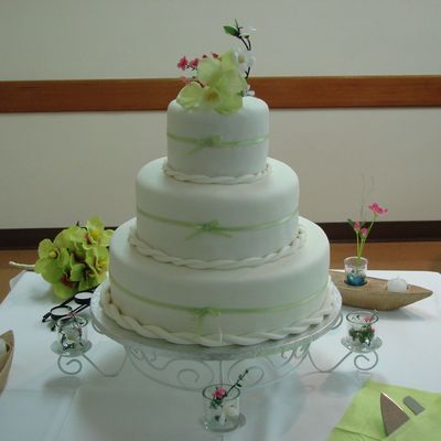 My First Wedding Cake!!