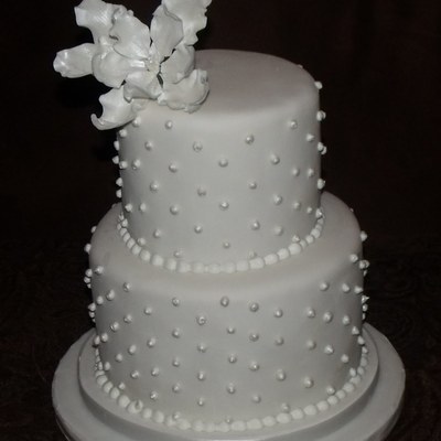 Simple Wedding Cake.