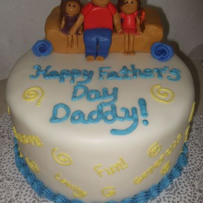 Daddy And Girls Father's Day Cake