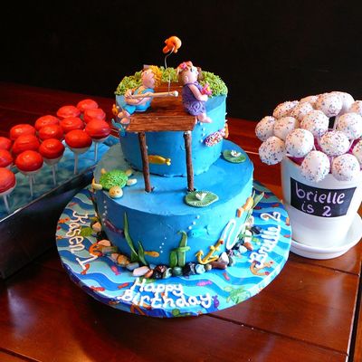 Pond Cake