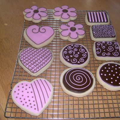 Pink & Brown Cookies