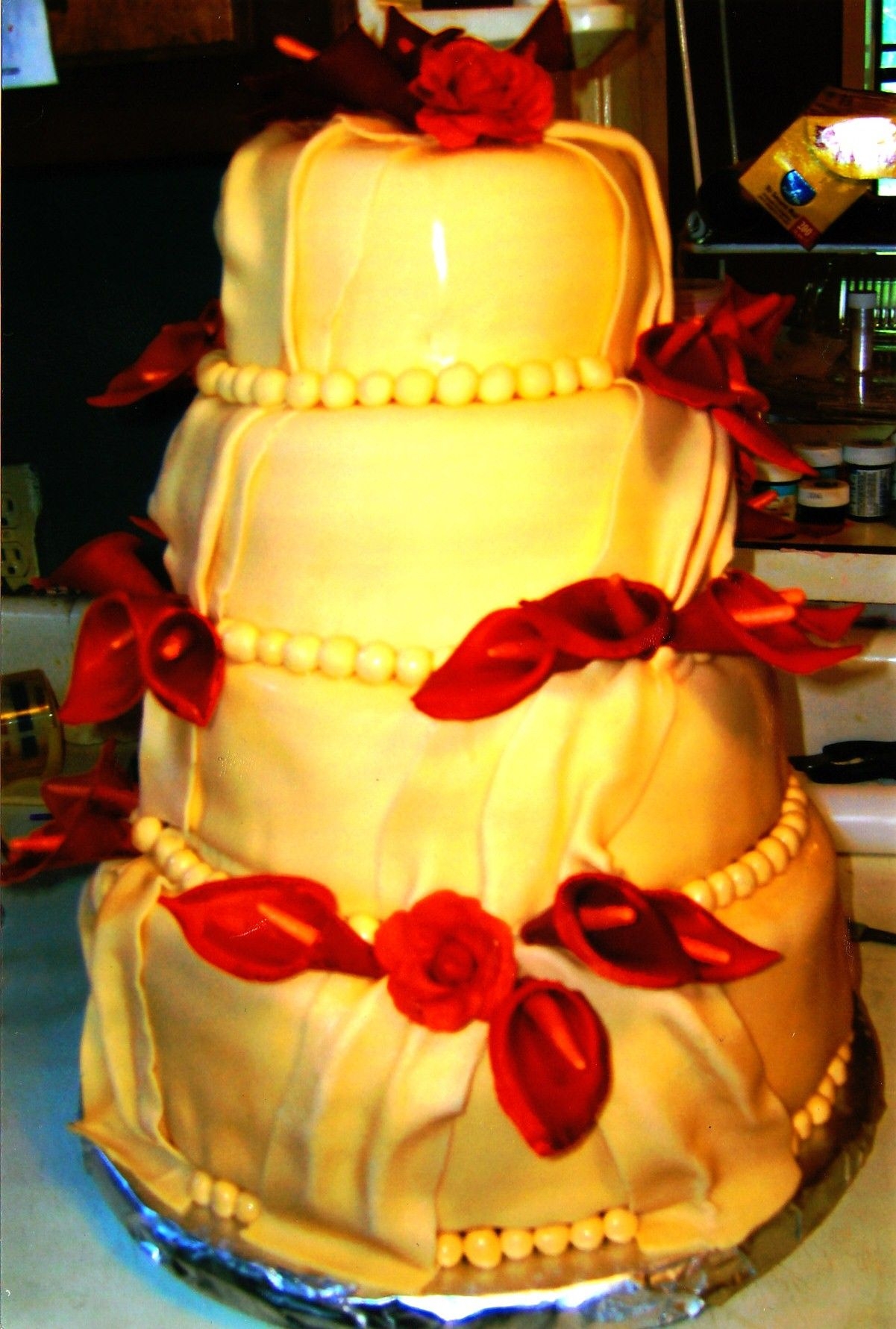 Round Wedding Cake