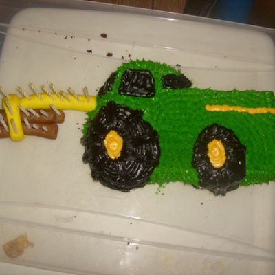 John Deere Skidder