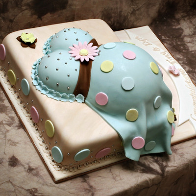 Pregnant Belly Cake