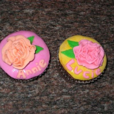 Best Friends' Birthday Cupcakes