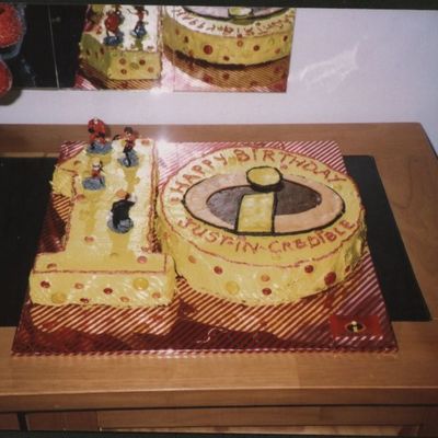 10Th Bday Incredible Cake