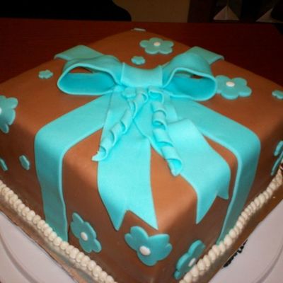 First Fondant Cake, Wilton Class 3