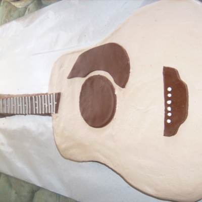 Guitar Cake