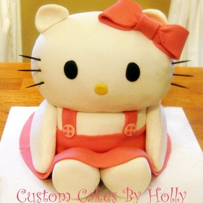 Hello Kitty Cake
