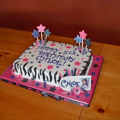 Justin Bieber Rock-N-Roll Cake