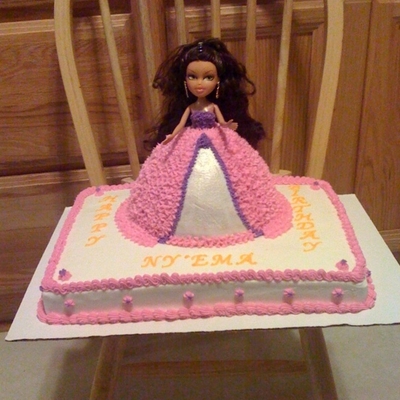 Bratz Cake