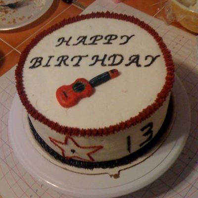 Guitar Cake