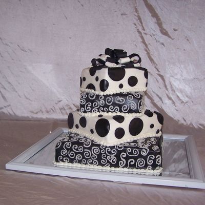 Black And White Wedding Cake
