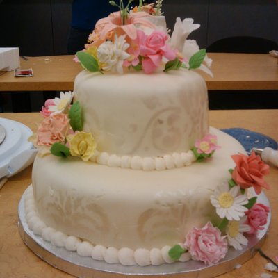 Advanced Gumpaste Flowers Class-Final Cake