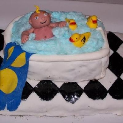 Connor's First Ever Cake