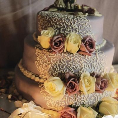 Wedding Cake, Lilac Colors