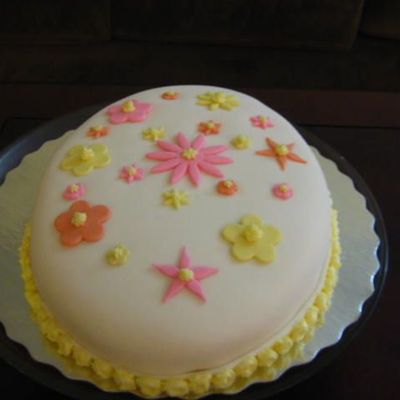 Fondant And Flowers