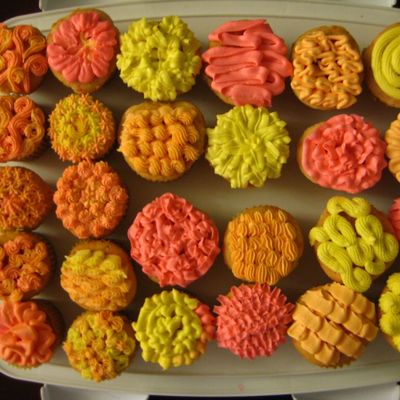 Yellow Themed Cupcakes