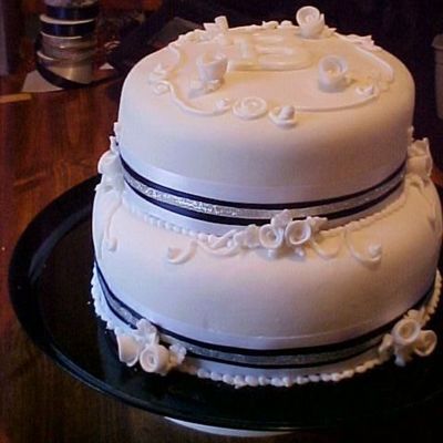 Bennet Wedding Cake
