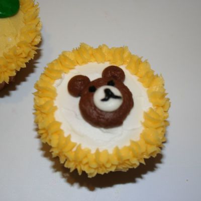 Bear Cupcakes