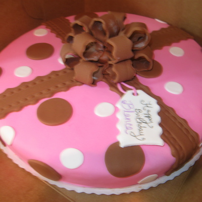 Present Birthday Cake