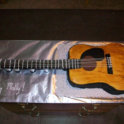Guitar Cake