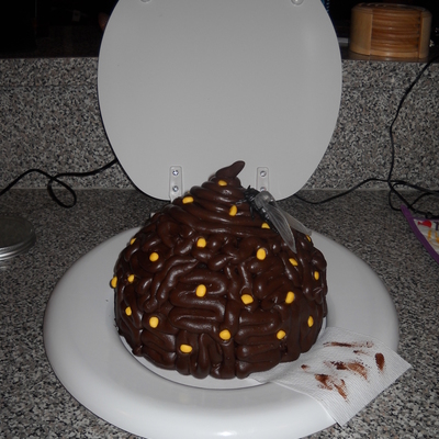 This Cake Is A Bunch Of Crap!