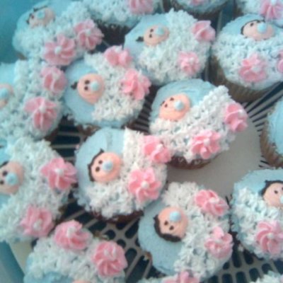 Baby Shower Cupcakes