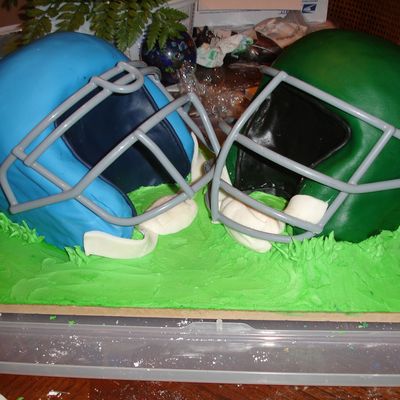 Football Helmet Cakes