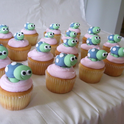 Fondant Turtle Topper Cupcakes