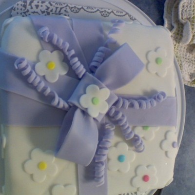 Birthday Package In Fondant